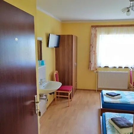 Haus Staubmann Naehe Red Bull Ring Spielberg Homestay *