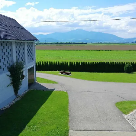 Haus Staubmann Naehe Red Bull Ring Spielberg Homestay